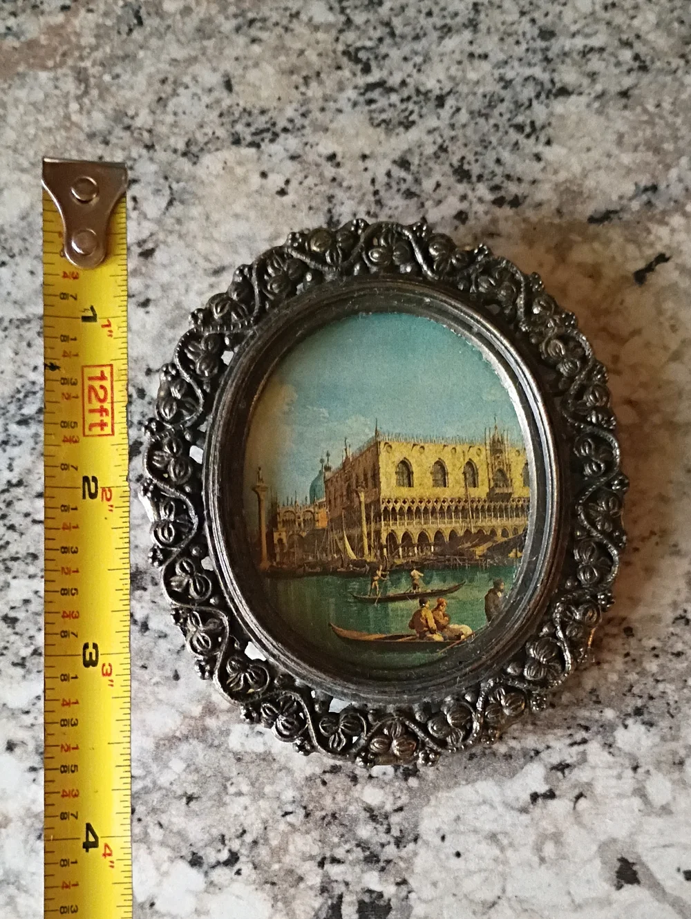 Vintage Oval Venetian Scene Mini Frame in Silver-Tone
